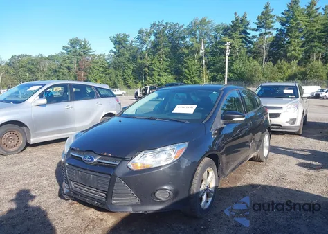 2013 Ford Focus Se z USA, uszkodzony, nr VIN 1FADP3K22DL180024